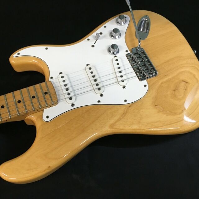 Fender Japan ST-71/ASH NAT Seymour Duncan ピックアップ！ The ST 71s
